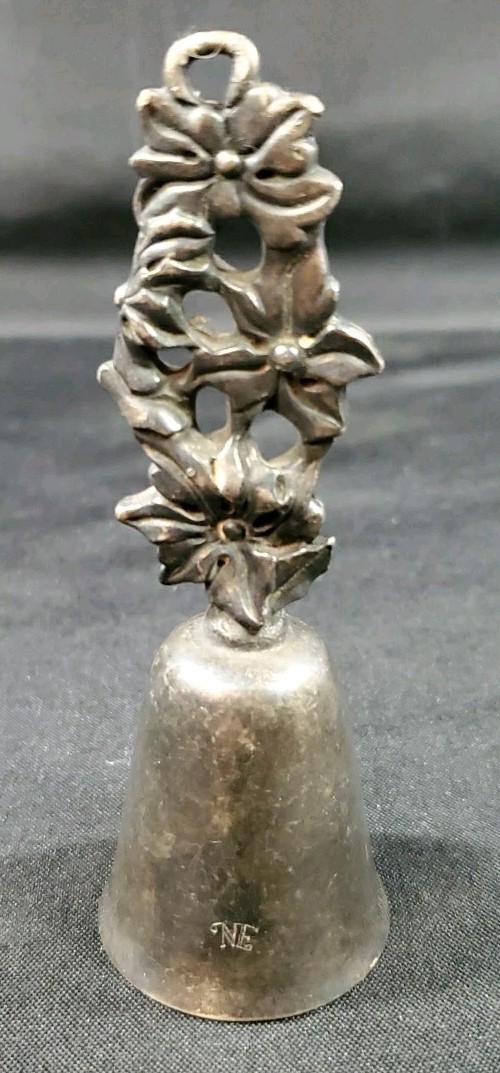 BEAUTIFUL NE 0369 SILVER PLATE BELL 4.5