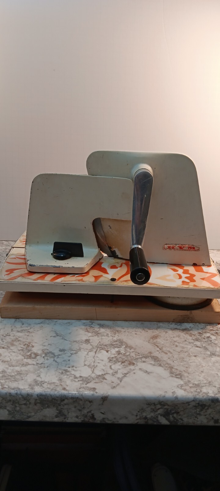 Vintage KYM Meat ,Cheese & Bread Slicer Hand Crank/ Fold Up Mid-Century Vintage KYM Meat ,Cheese & Bread Slicer Hand Crank/ Fold Up Mid-Century