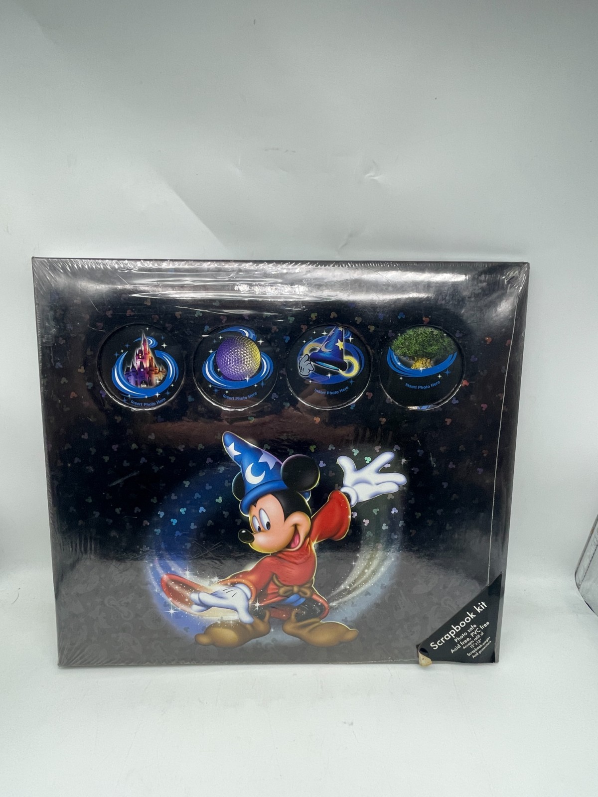 Disney FOUR PARKS ONE WORLD Scrapbook Album Starter Kit Epcot MK Hollywood AK