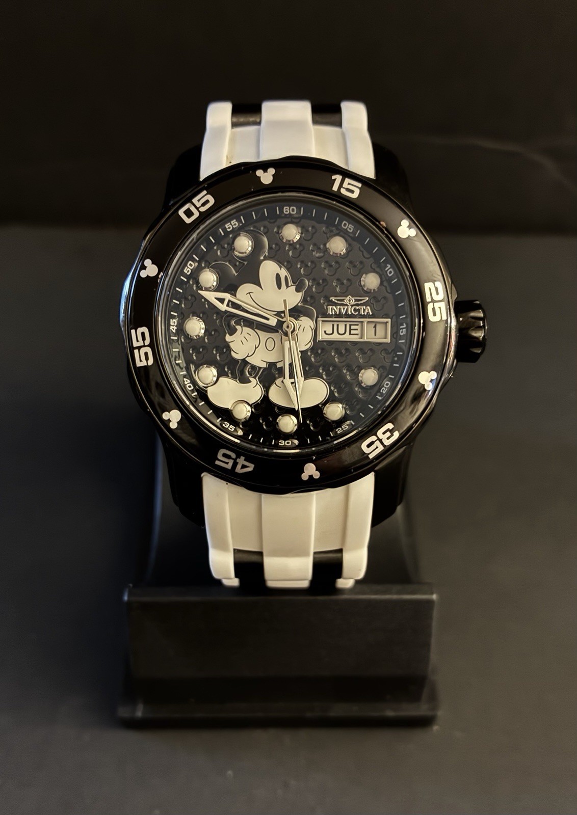 Invicta Disney Limited Edition Women’s Watch 23772 New Battery