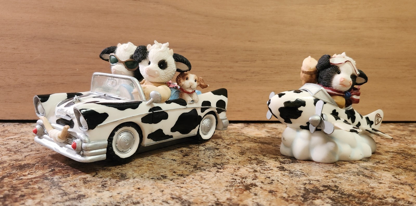 Vintage Mary's Moo Moos Figurine Lot of 2 Convertible Car & Airplane Enesco