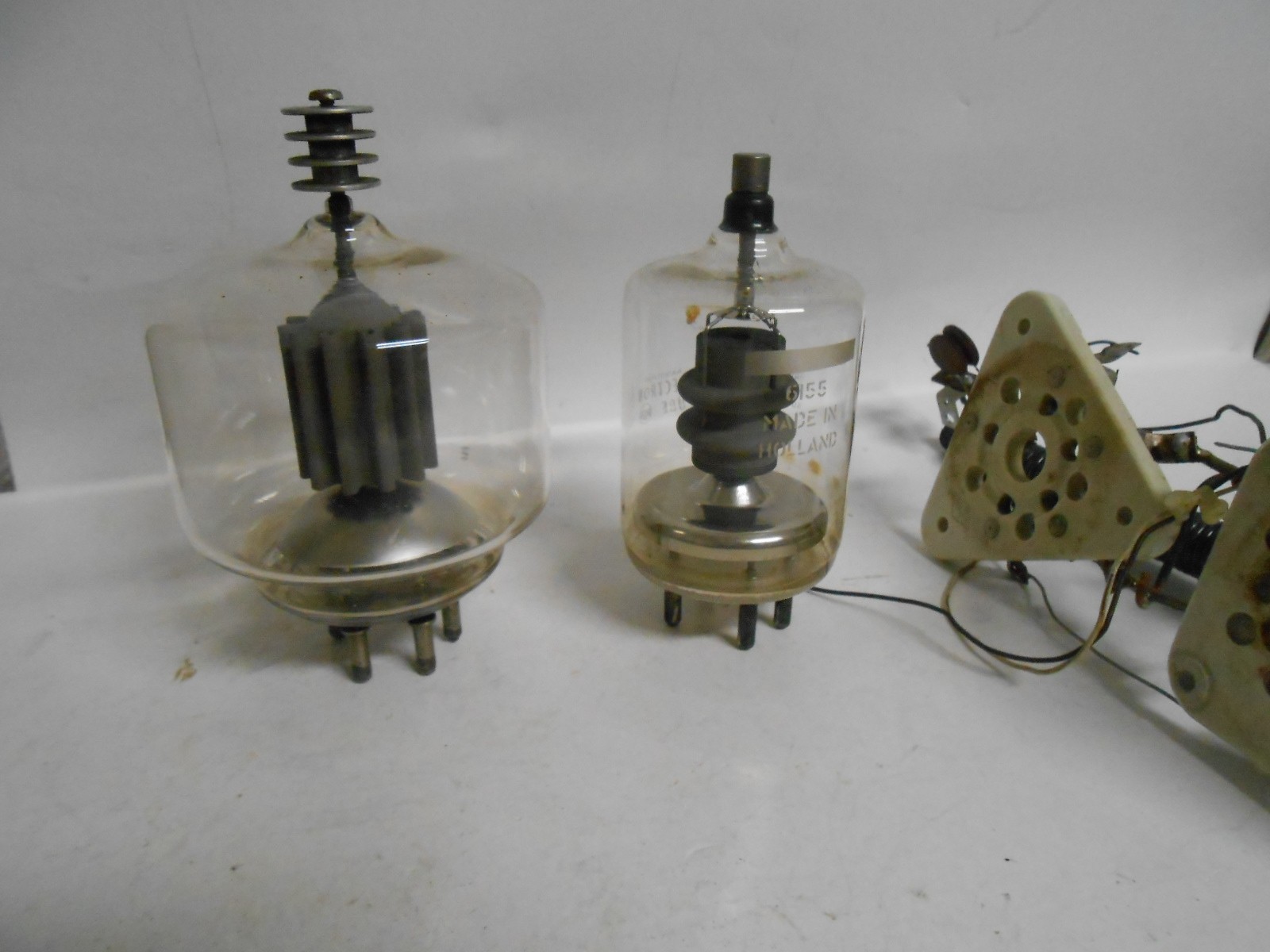 Eimac 3-400Z Transmitting Tube & RCA 6155/4 with sockets Vintage armature Radio Eimac 3-400Z Transmitting Tube & RCA 6155/4 with sockets Vintage armature Radio