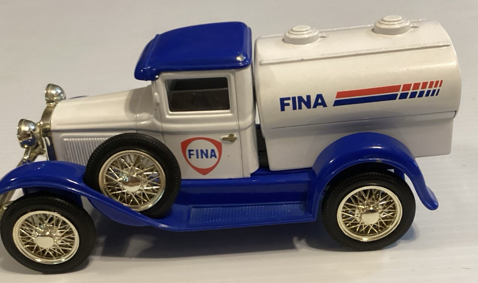 Limited Edition Ford Model A Liberty Classics Fina Diecast Bank Truck