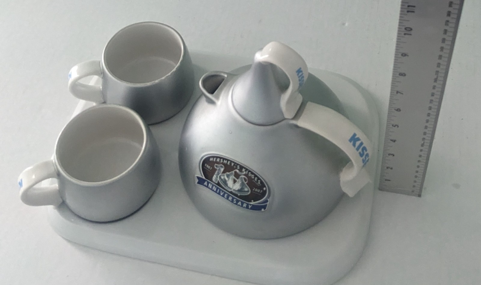 Hershey's Kisses Hot Cocoa Serving Set 2007 100th Anniversary