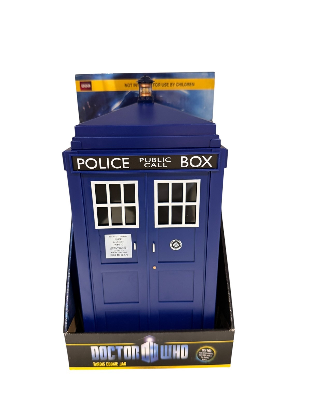 Dr. Who Tardis Plastic Cookie Jar with Lights and Sounds