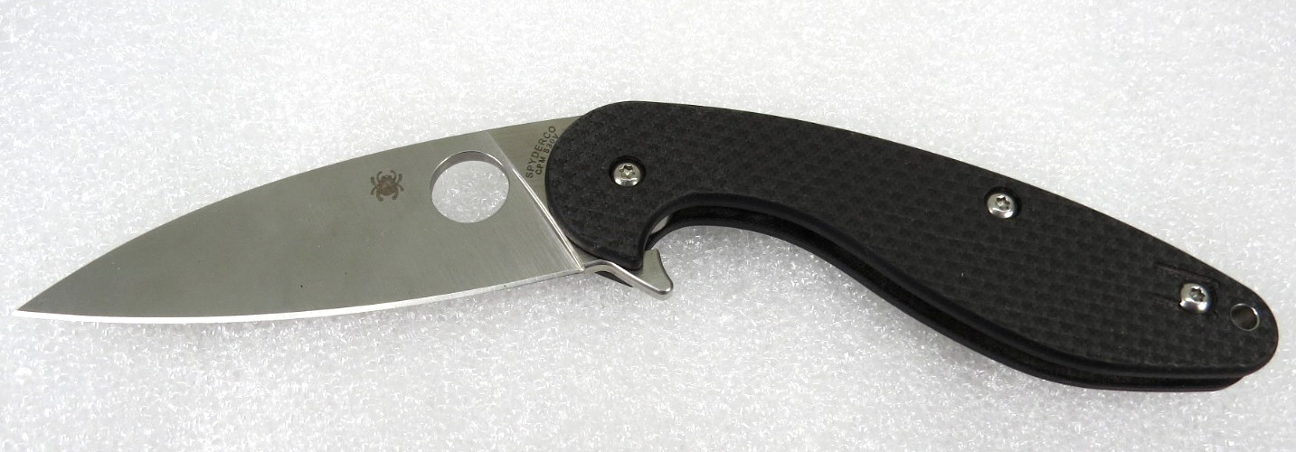 Spyderco Sliverax C228CFP S30V Carbon Fiber/G10 Folding Knife Spyderco Sliverax C228CFP S30V Carbon Fiber/G10 Folding Knife