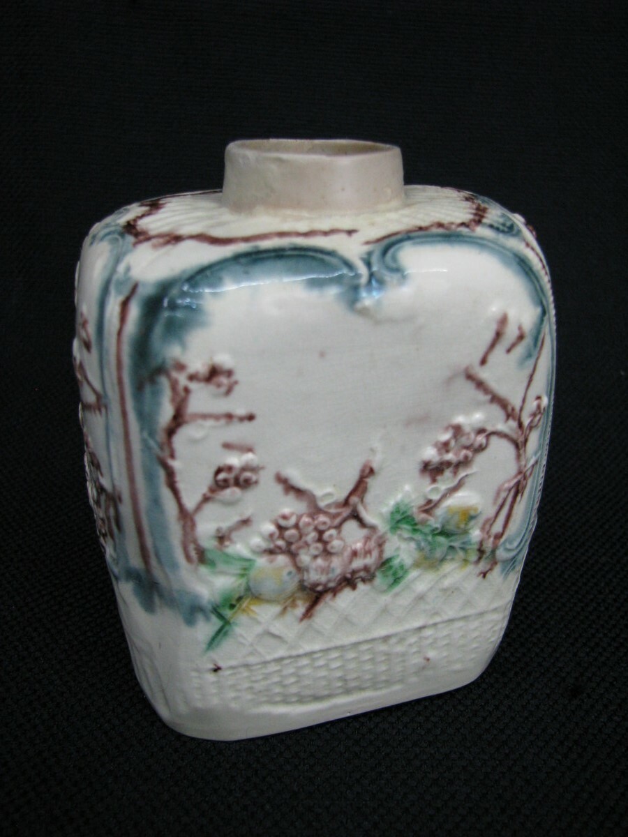 Antique William Greatbatch Fruit Basket Creamware Tea Caddy 1770 - 1782