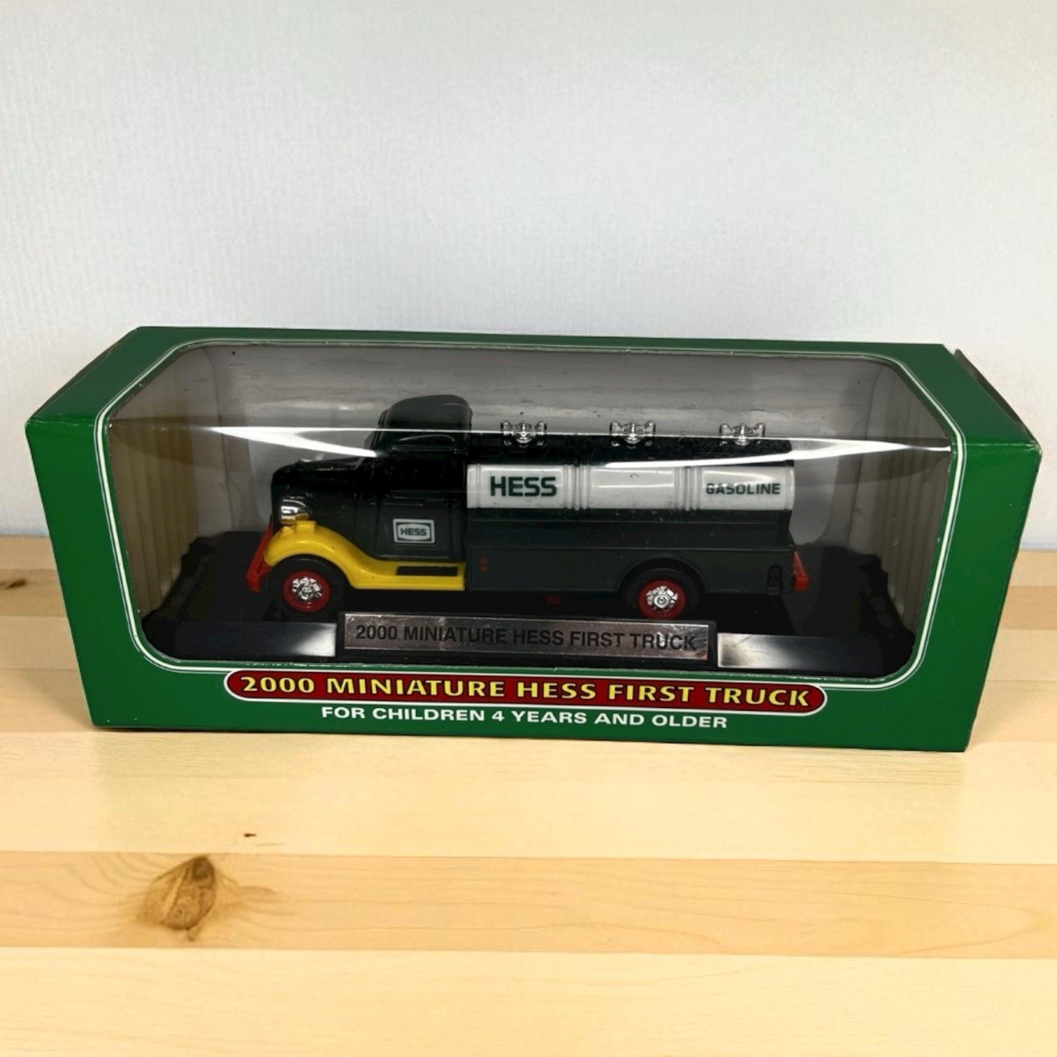 Vintage 2000 Hess 1:64 Mini First Hess Truck New in Box