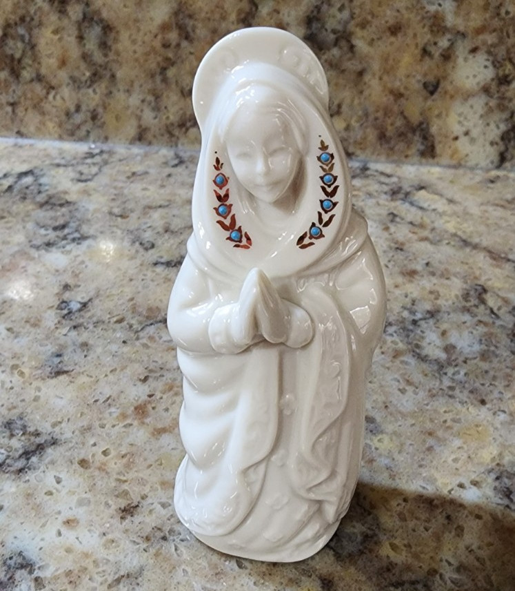 Lenox Jewels Nativity Mary Figurine Made in USA  EUC Vintage Retired