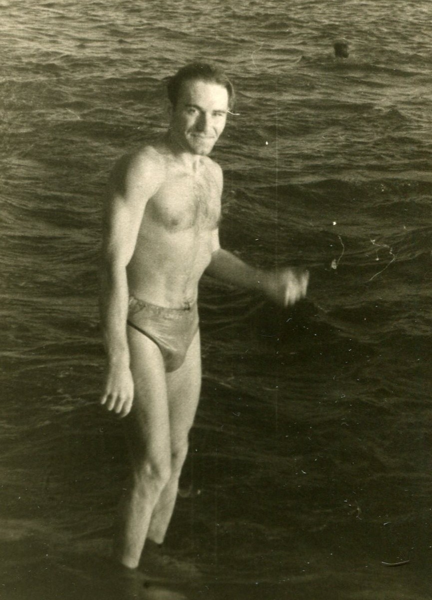Shirtless Handsome young man bulge beach gay vintage photo