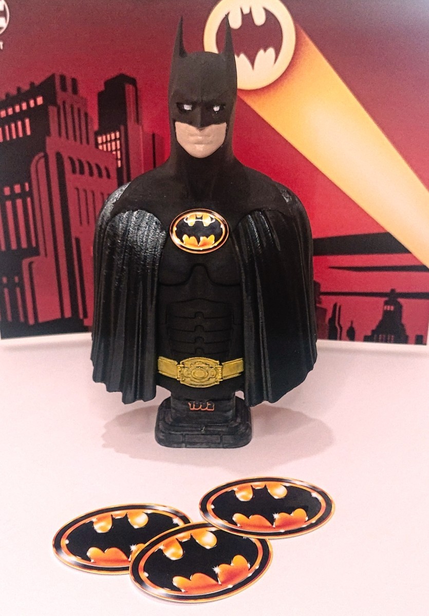 1992 Batman 8 inches tall bust statue (Replica) with 3 Waterproof Stickers 1992 Batman 8 inches tall bust statue (Replica) with 3 Waterproof Stickers