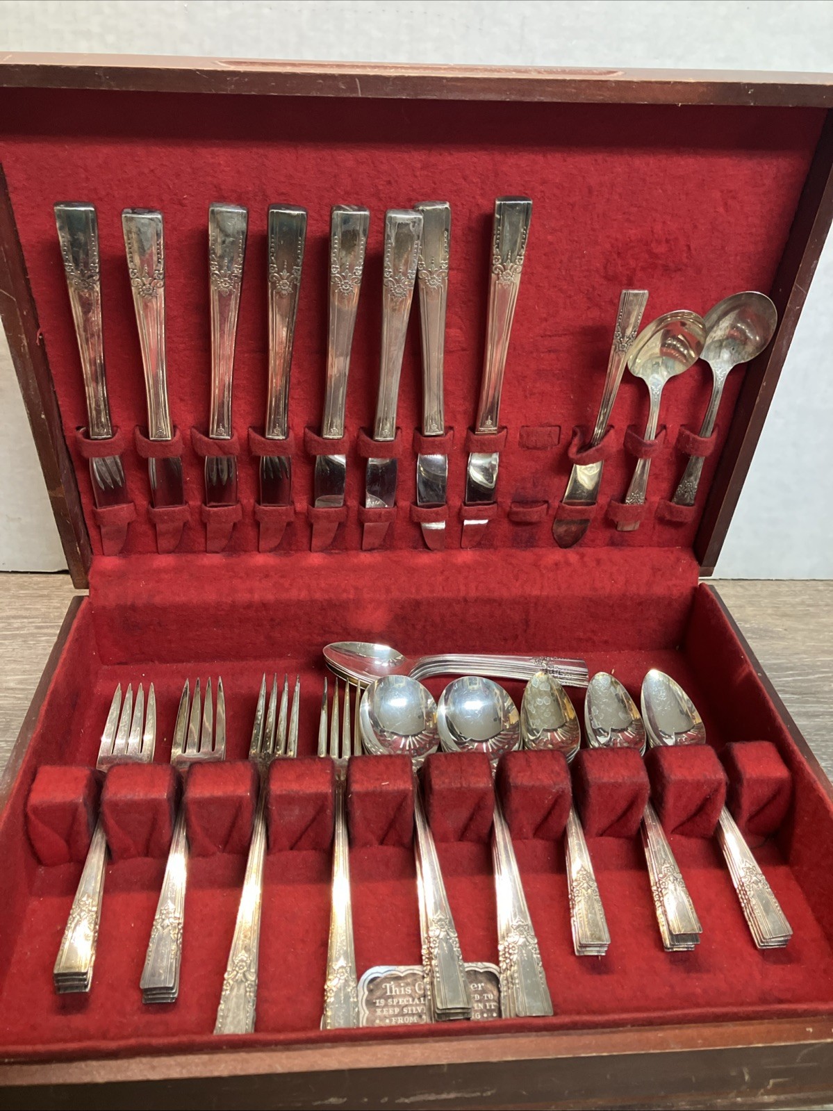 Wm A Rogers AA Heavy Oneida LTD Flatware Artistic Pattern 50 Pieces