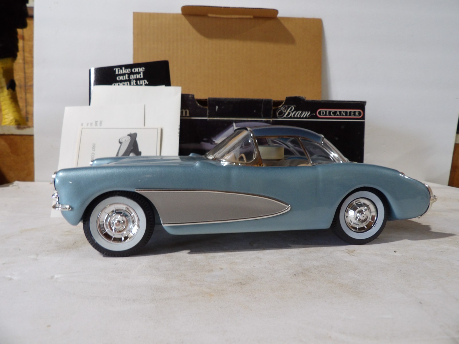 Jim Beam Artic Blue 1957 Corvette Decanter ONLY 150 MADE Jim Beam Artic Blue 1957 Corvette Decanter ONLY 150 MADE