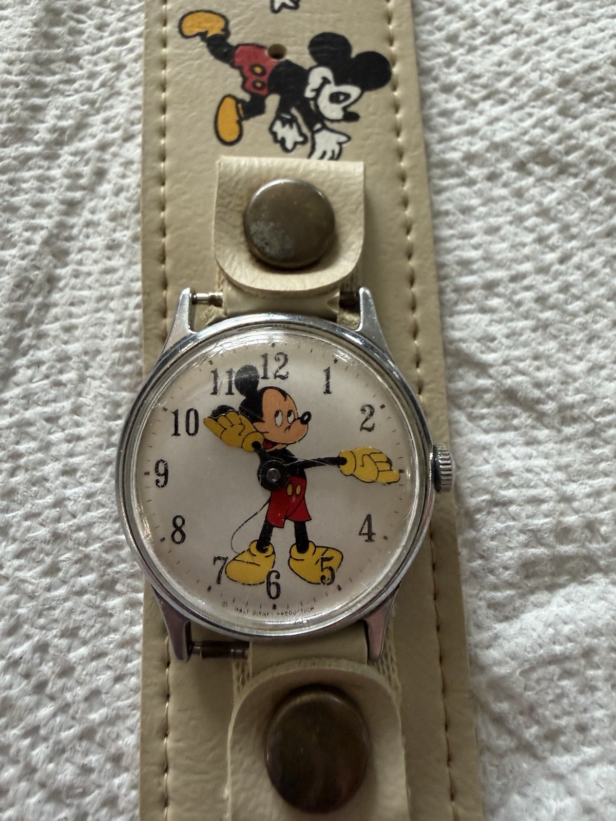 Vintage Walt Disney Mickey Mouse Mechanical Wind Up Watch Parts Repair
