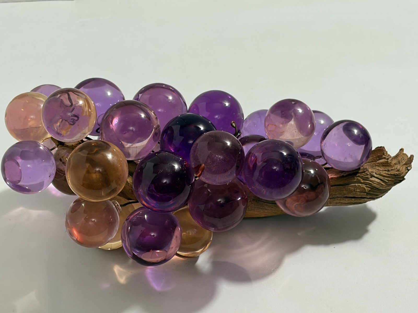 Vintage MCM 1960s X-Large Lucite Acrylic Grapes Cluster On Driftwood 13” Purple Vintage MCM 1960s X-Large Lucite Acrylic Grapes Cluster On Driftwood 13” Purple