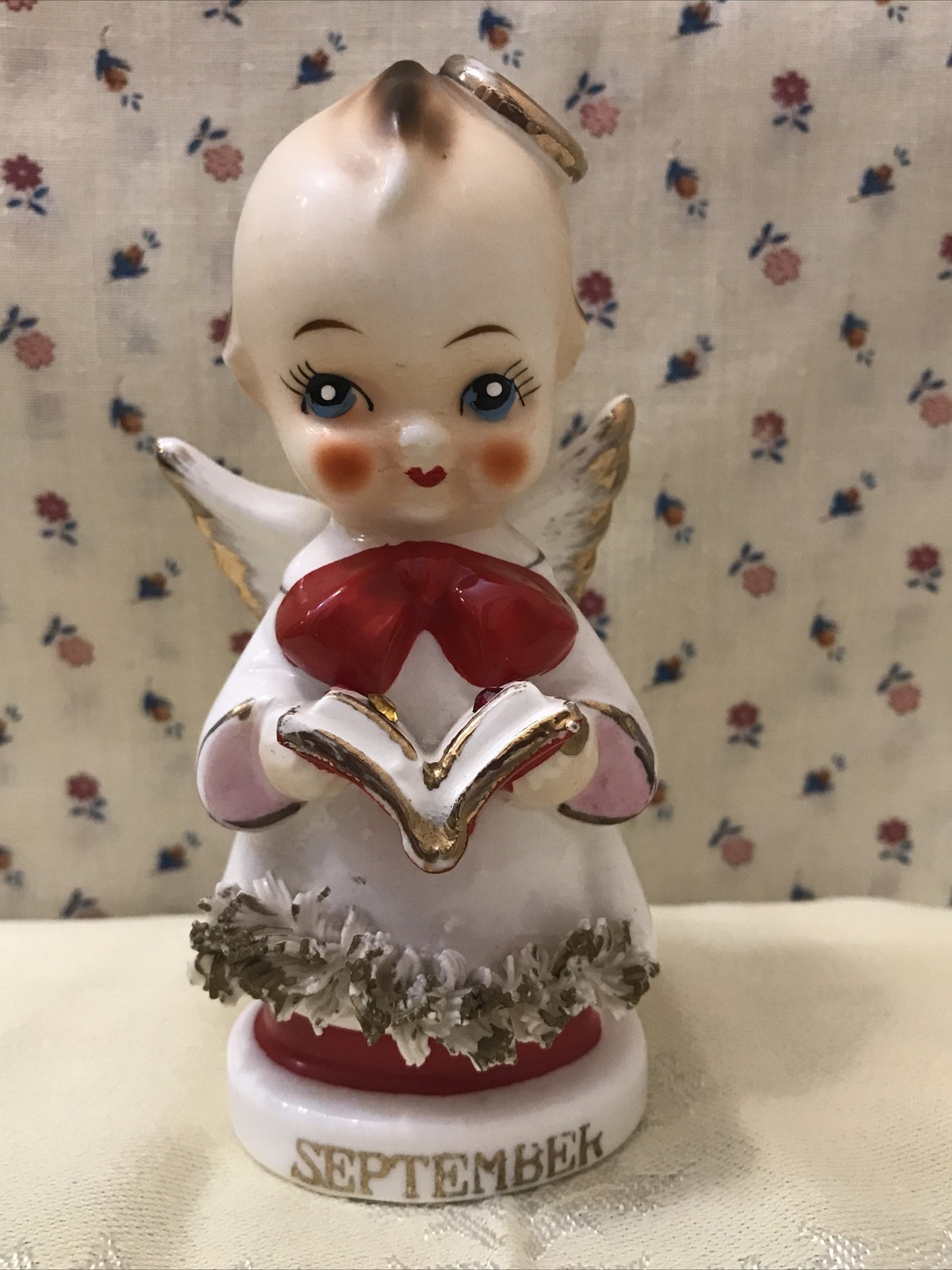 VINTAGE ARNALT JAPAN KEWPIE BABY CERAMIC FIGURINE SEPTEMBER NO CHIPS EUC VINTAGE ARNALT JAPAN KEWPIE BABY CERAMIC FIGURINE SEPTEMBER NO CHIPS EUC