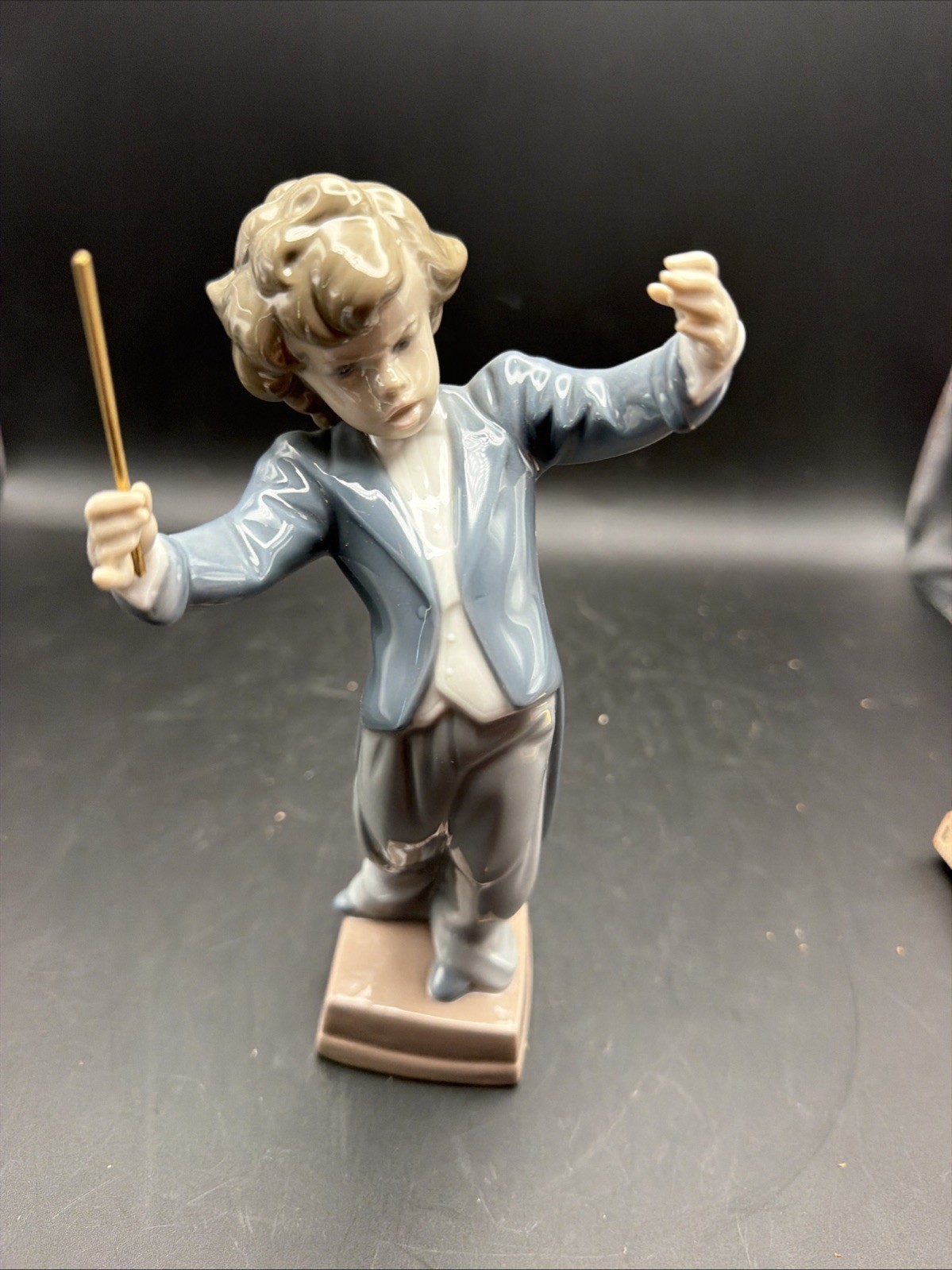 Lladro RETIRED Little Professionals Figurine 6349 Maestro by Juan Huerta Box Lladro RETIRED Little Professionals Figurine 6349 Maestro by Juan Huerta Box