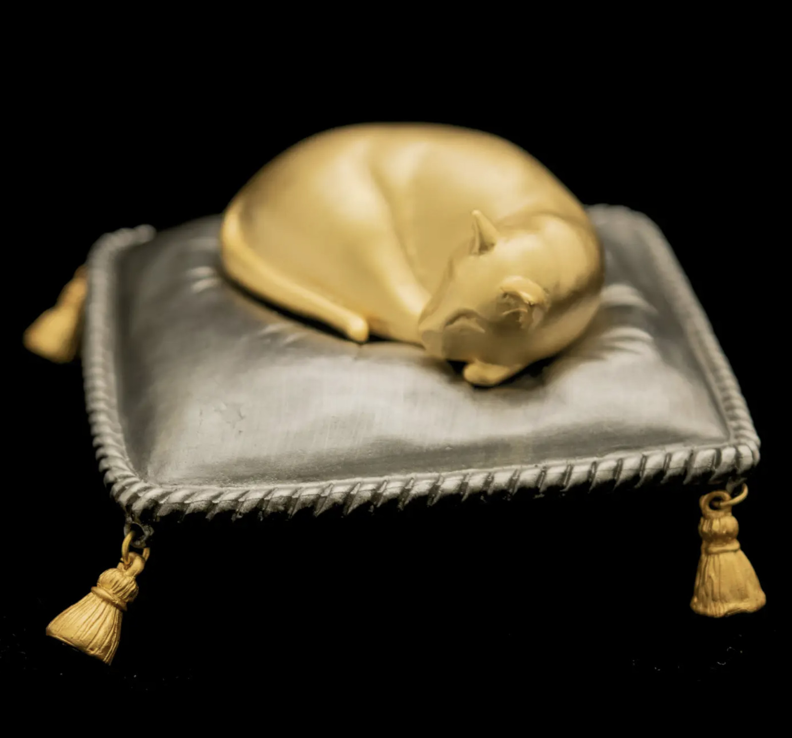 Vintage Sleeping Cat Trinket Jewelry Box Antique Style Keepsake Vanity Decor VTG