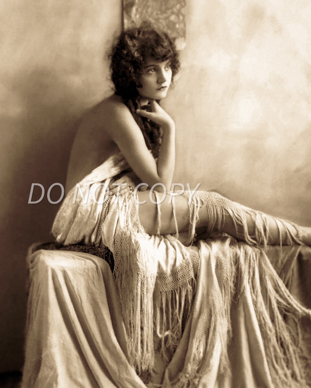 Collector Ziegfeld Follies Classic Beauty 8x10 Vintage Photo
