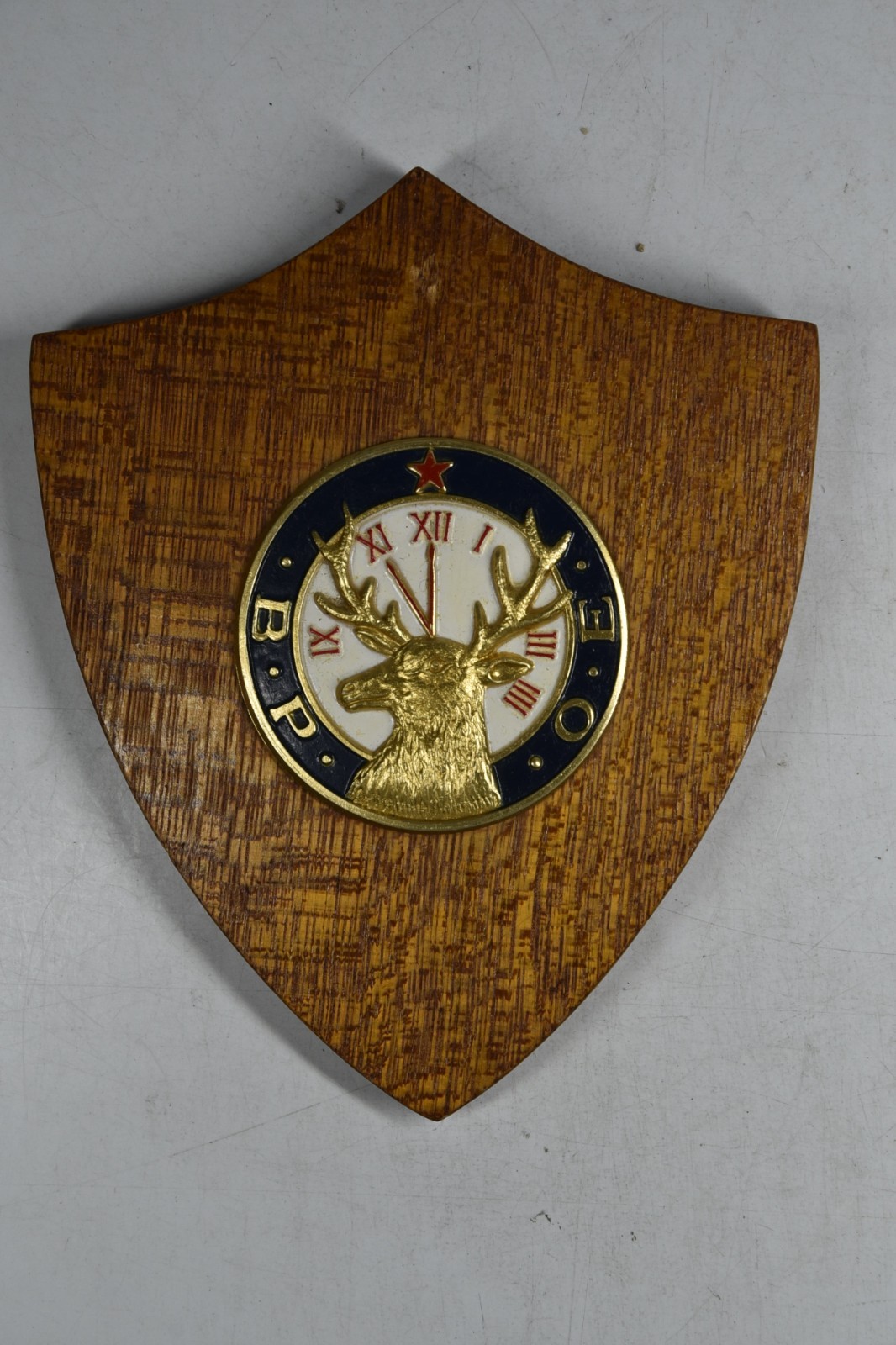 Vintage Royal Order of Elk BPOE Deer Stag Profile Wood Plaque Wall Decor Clock