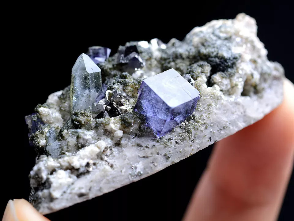 34g Natural Purple Fluorite & Crystal Arsenopyrite Mineral Specimen/ Yaogangxian