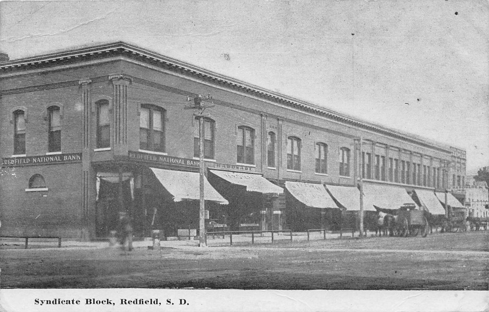 1911 Redfield South Dakota SD Syndicate Block St Scene National Bank Postcard