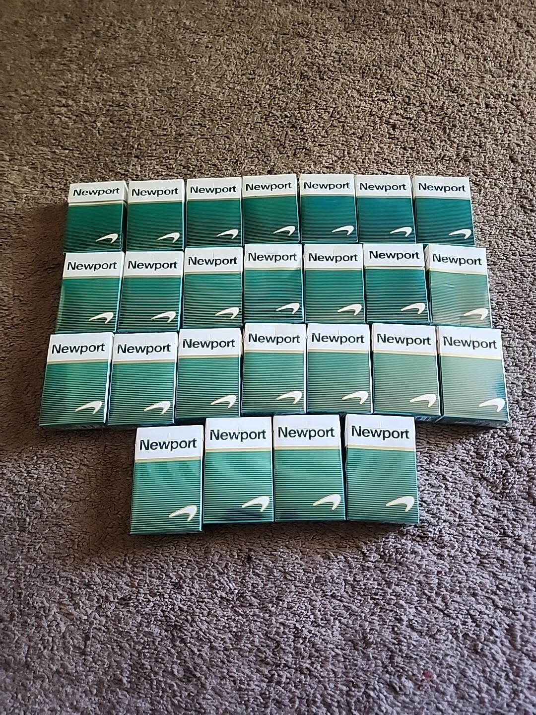 25 EMPTY NEWPORT CIGARETTE BOXES - Menthol TN Stamp - crafts/collecting 25 EMPTY NEWPORT CIGARETTE BOXES - Menthol TN Stamp - crafts/collecting