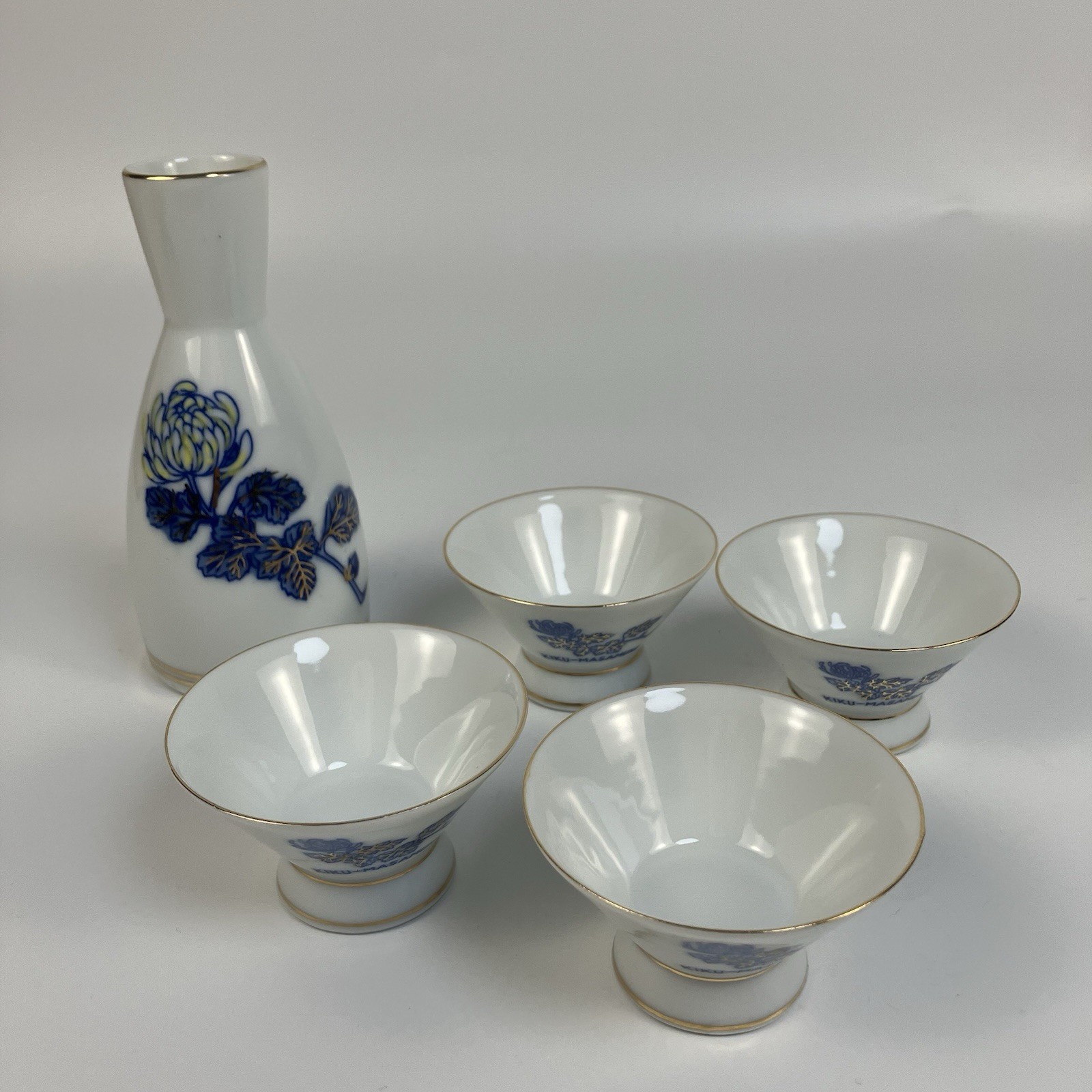 Vintage Japanese Sake Set Kiku-Masamune Carafe 4 Cups Porcelain Japan
