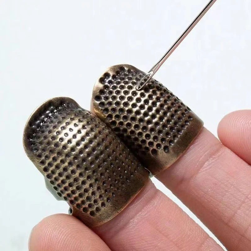 2PCS Vintage Adjustable Thimble Ring Non-Slip Sewing Finger Sleeve Protects
