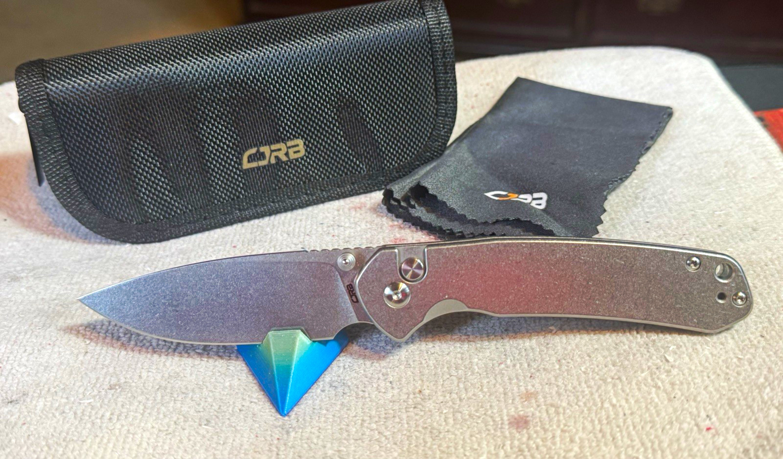 CJRB Pyrite Silver Stainless Pocketknife Button Lock Drop Point w/Clip