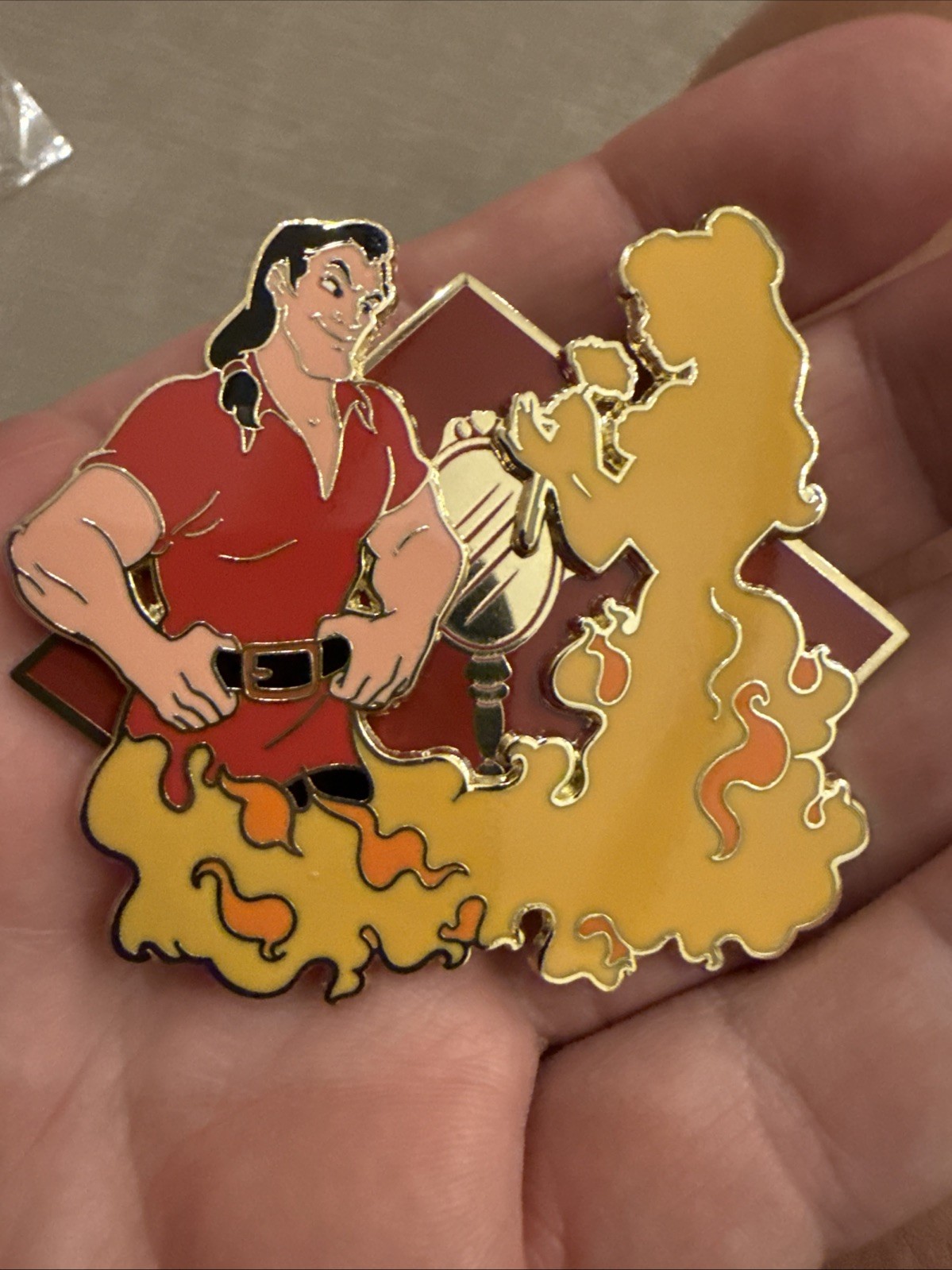 DLP GASTON & BELLE Pin Disneyland Paris LE 700 Villain W/ Hero Silhouette Pin