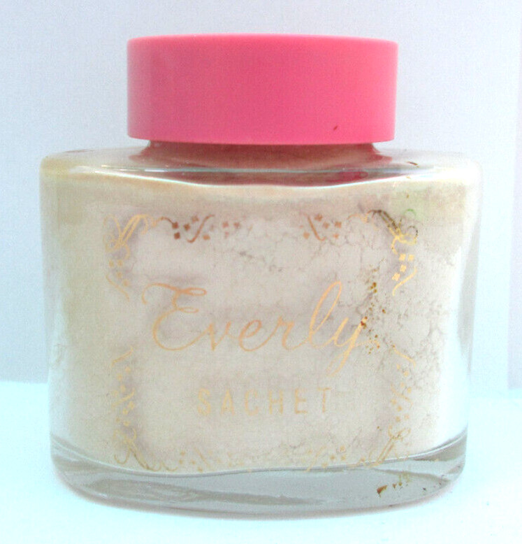 Vintage Very rare EVERLY sachet perfumed Powder, full