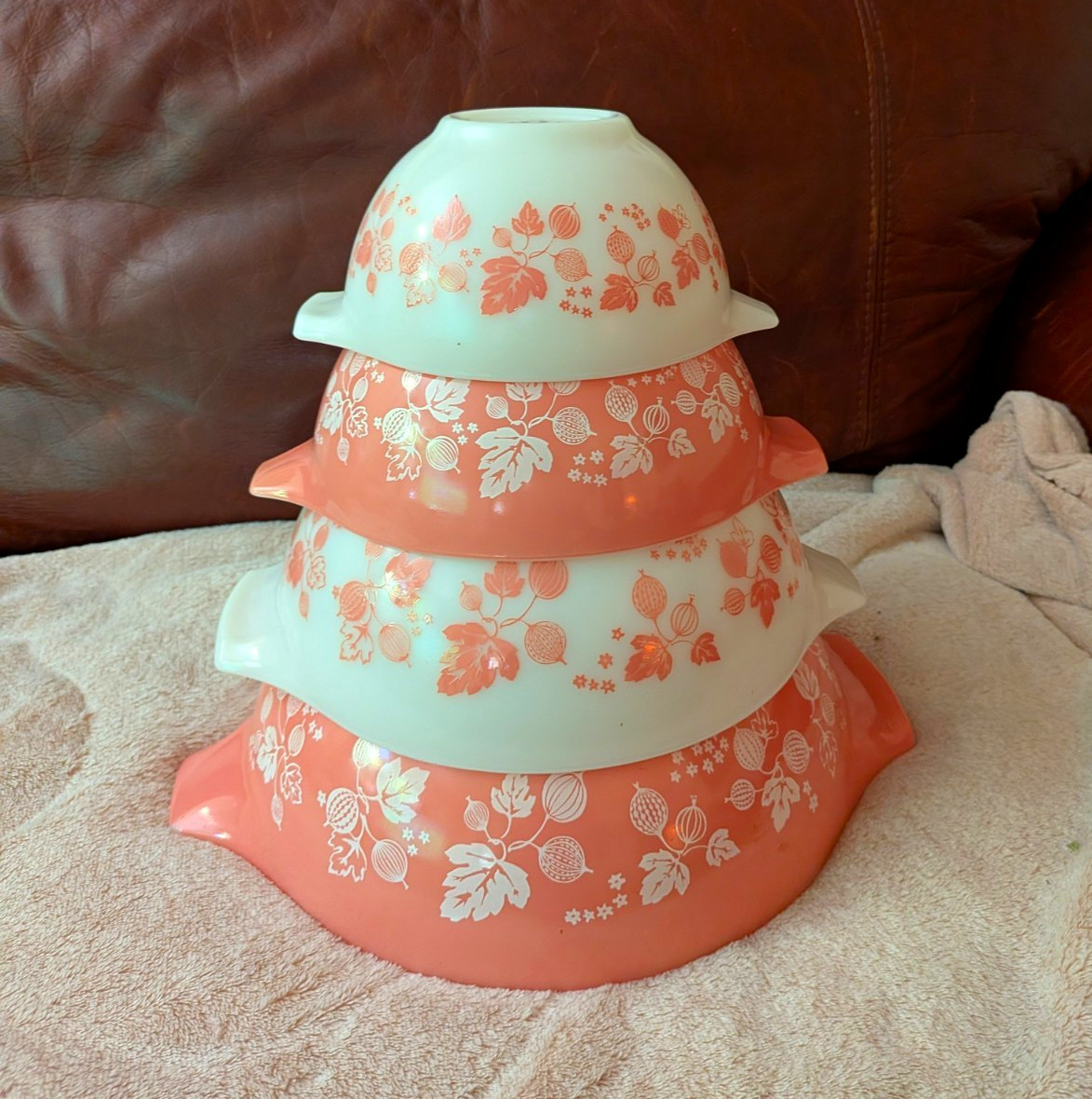 Vintage PYREX Gooseberry Cinderella Mixing Bowls #441, 442, 443 and 444