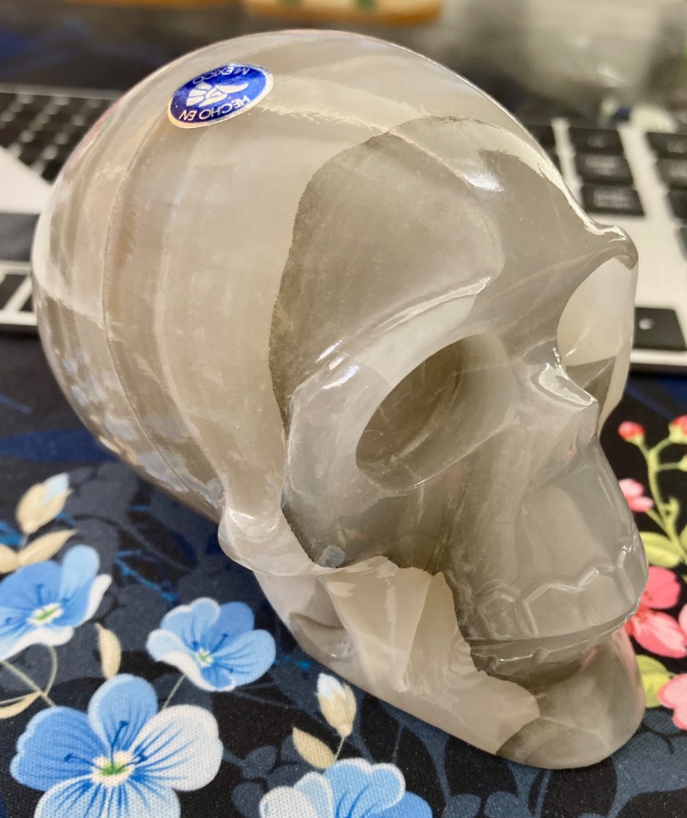Gorgeous 4 Inch Hand Carved Grey Onyx SKULL 💀 Polished Banded Crystals Stones Gorgeous 4 Inch Hand Carved Grey Onyx SKULL 💀 Polished Banded Crystals Stones
