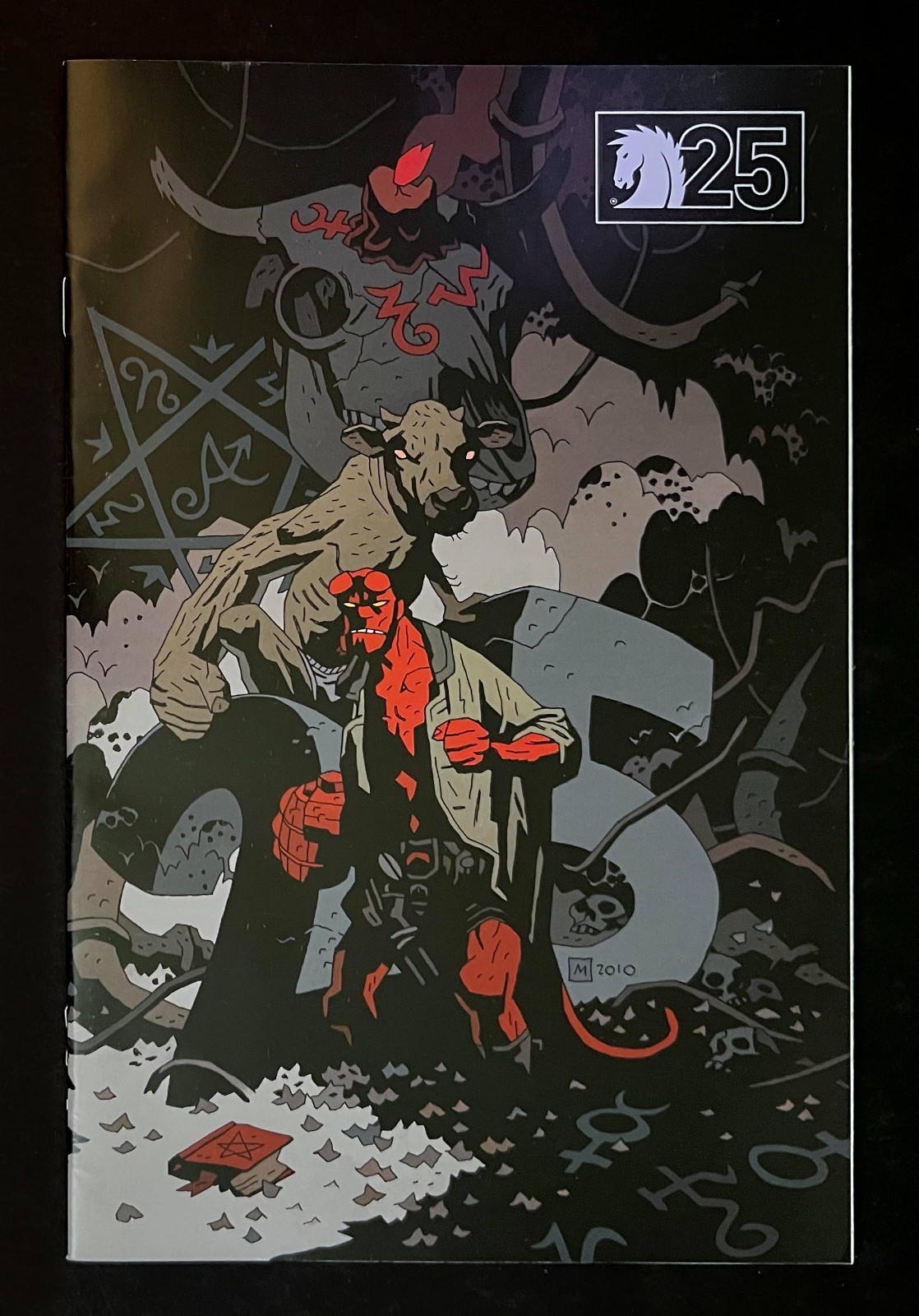 HELLBOY: BUSTER OAKLEY GETS HIS WISH #1 Hi-Grade 25th Anniversary Variant 2011