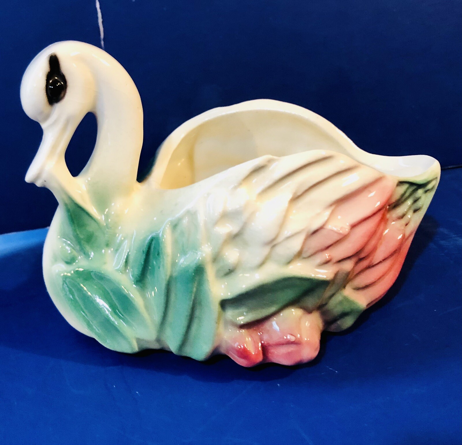 Vintage 50’s Ungemach Roseville Pottery Swan Planter Hand Painted Green Foliage Vintage 50’s Ungemach Roseville Pottery Swan Planter Hand Painted Green Foliage