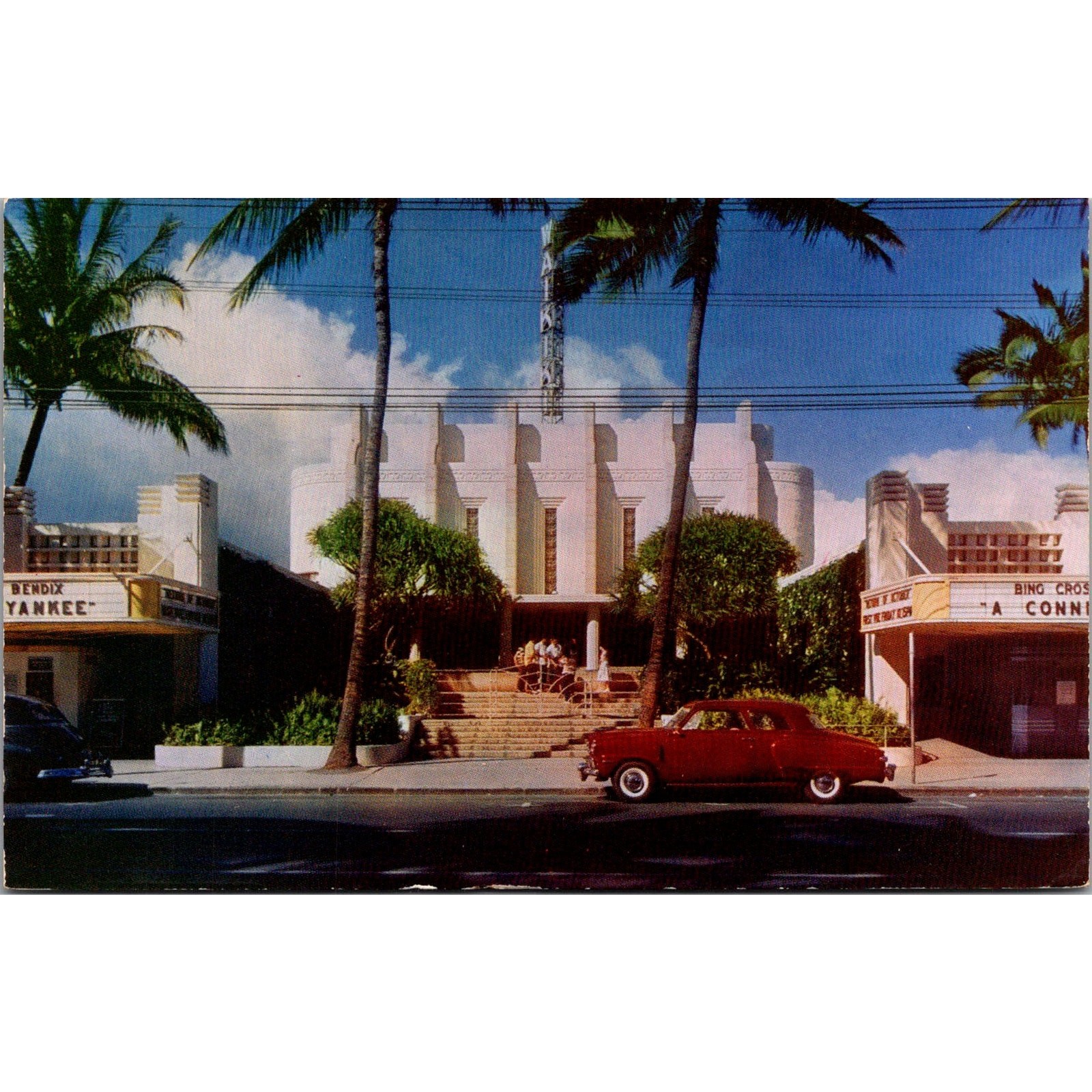 Waikiki Theatre in Hawaii Vintage Postcard SP6-8