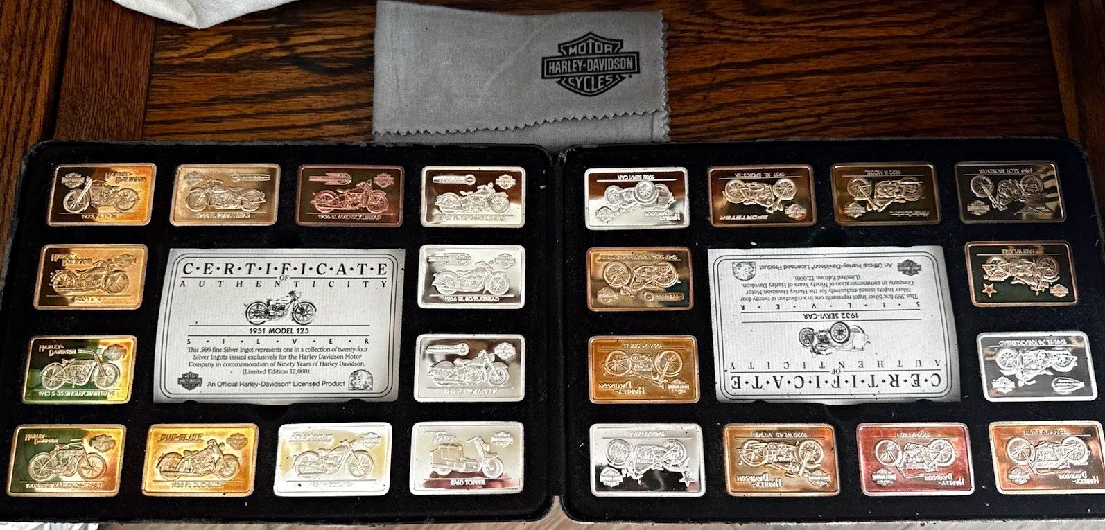 Harley-Davidson 90th Anniversary 1903-1993 Bar Set w/ Case & Certificates