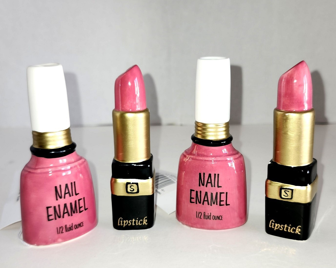 NWT 2 SETS Silvestri Nail Polish & Lipstick Salt & Pepper Shakers NWT 2 SETS Silvestri Nail Polish & Lipstick Salt & Pepper Shakers