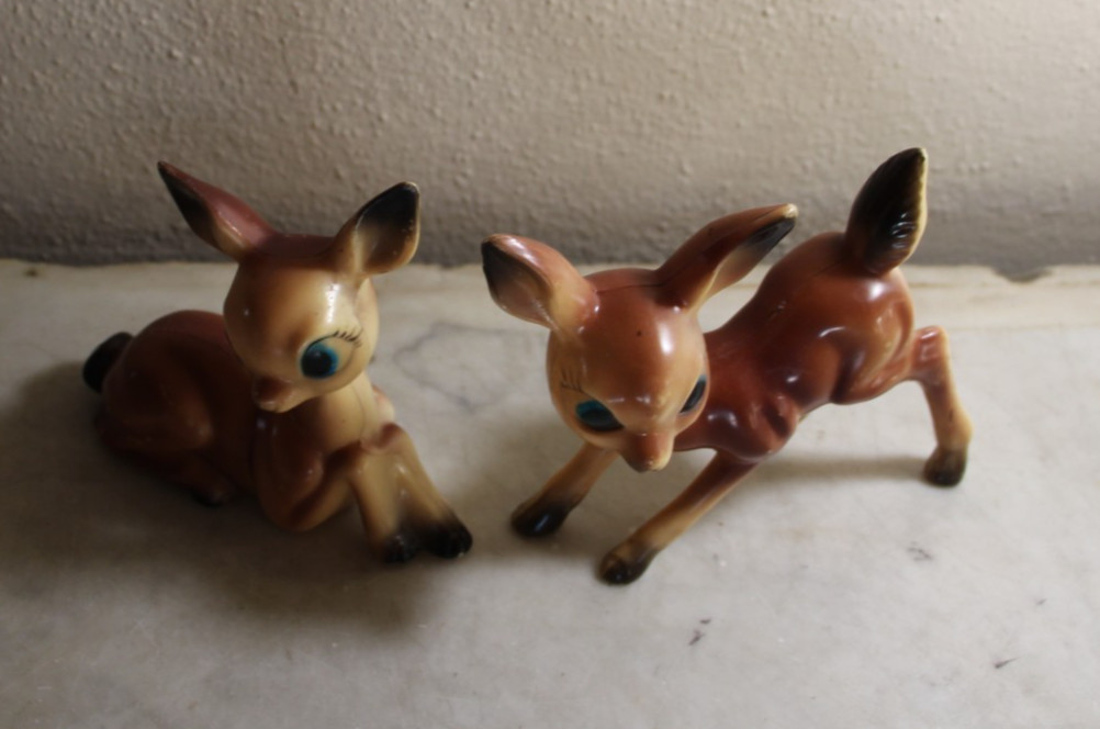 Vintage Deer Doe Fawn Hard Plastic Christmas Hong Kong Big Eyes Kitsch Set of 2 Vintage Deer Doe Fawn Hard Plastic Christmas Hong Kong Big Eyes Kitsch Set of 2