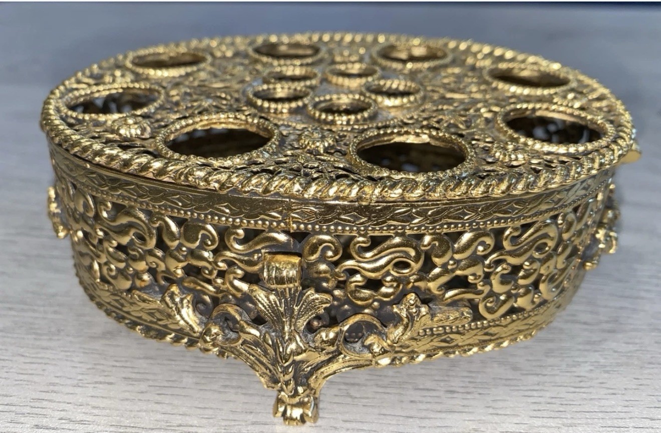 VTG Large Stylebuilt Accessories NY Oval 24 Kt Gold Plated Brass Lipstick /brush VTG Large Stylebuilt Accessories NY Oval 24 Kt Gold Plated Brass Lipstick /brush