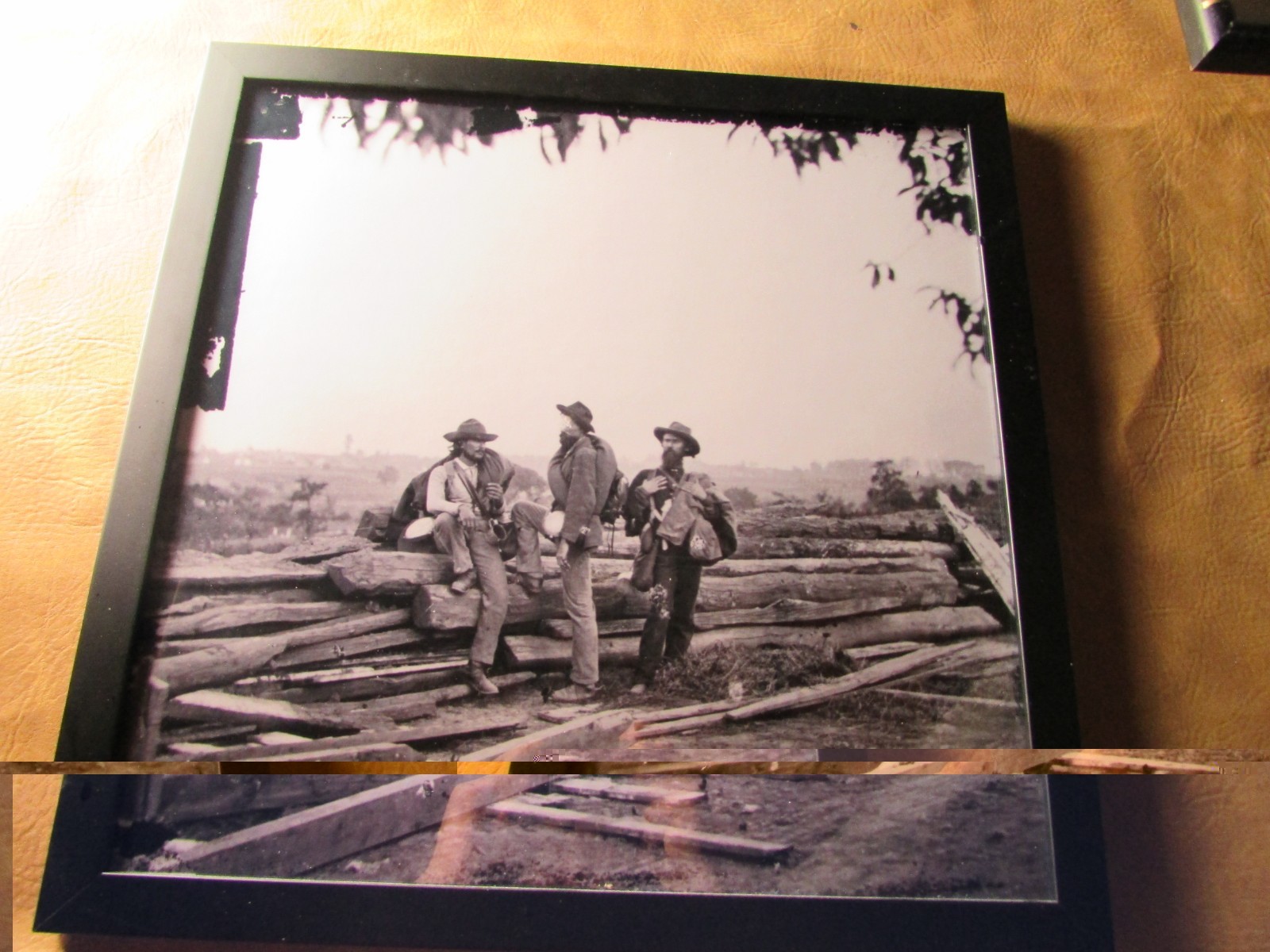 Three Confederate prisoners, battlefield, soldiers, Gettysburg, Pennsylvania, Three Confederate prisoners, battlefield, soldiers, Gettysburg, Pennsylvania,