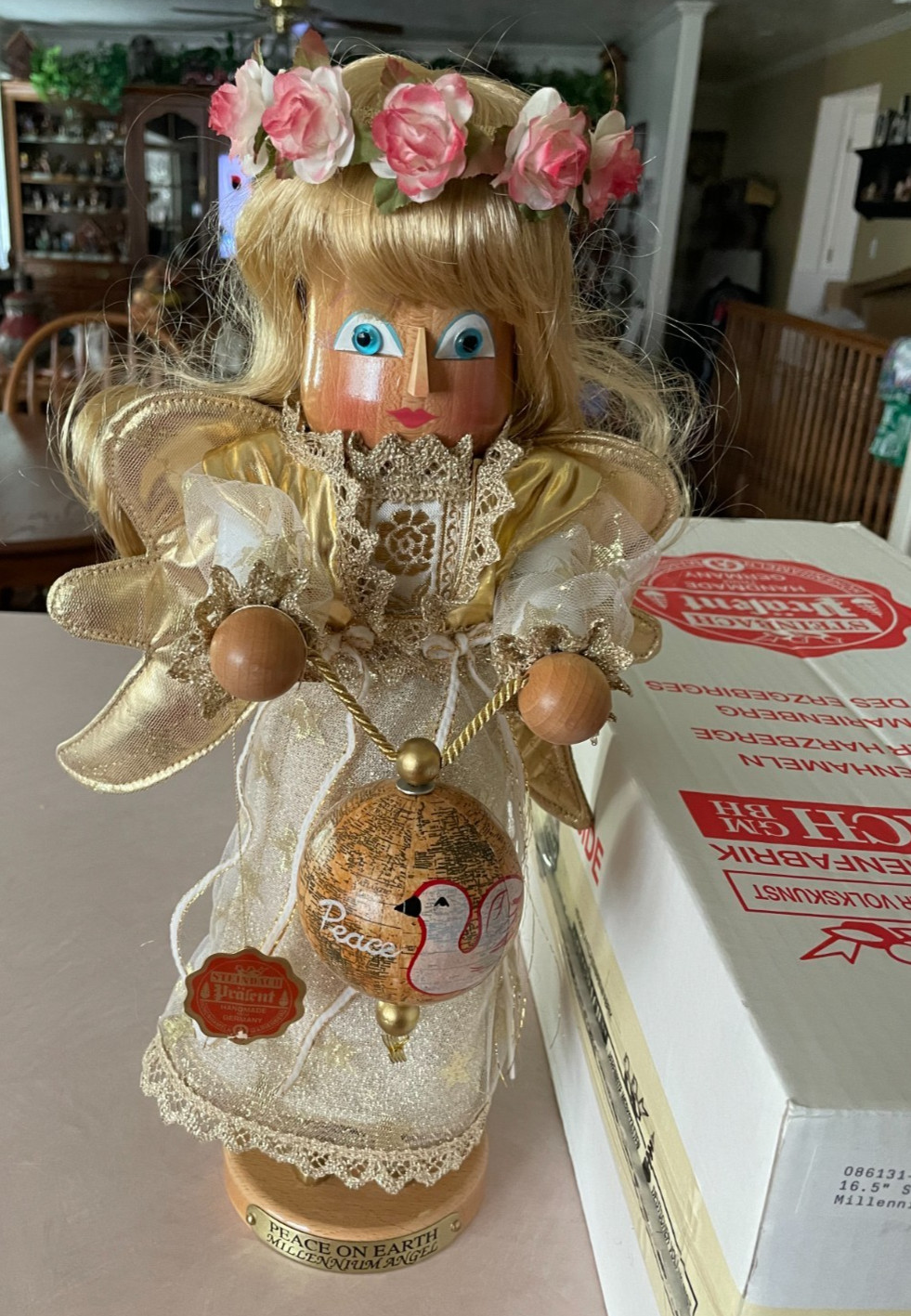 Steinbach Nutcracker Millennium Angel 16\