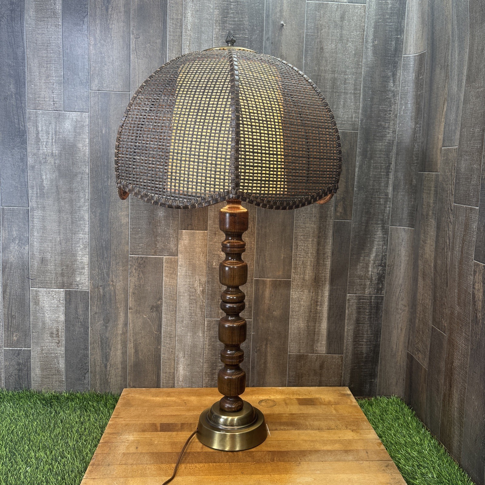 Vintage 1970s Wicker Rattan Dome Shade Wood Brass Table Lamp MCM Boho Retro Vintage 1970s Wicker Rattan Dome Shade Wood Brass Table Lamp MCM Boho Retro