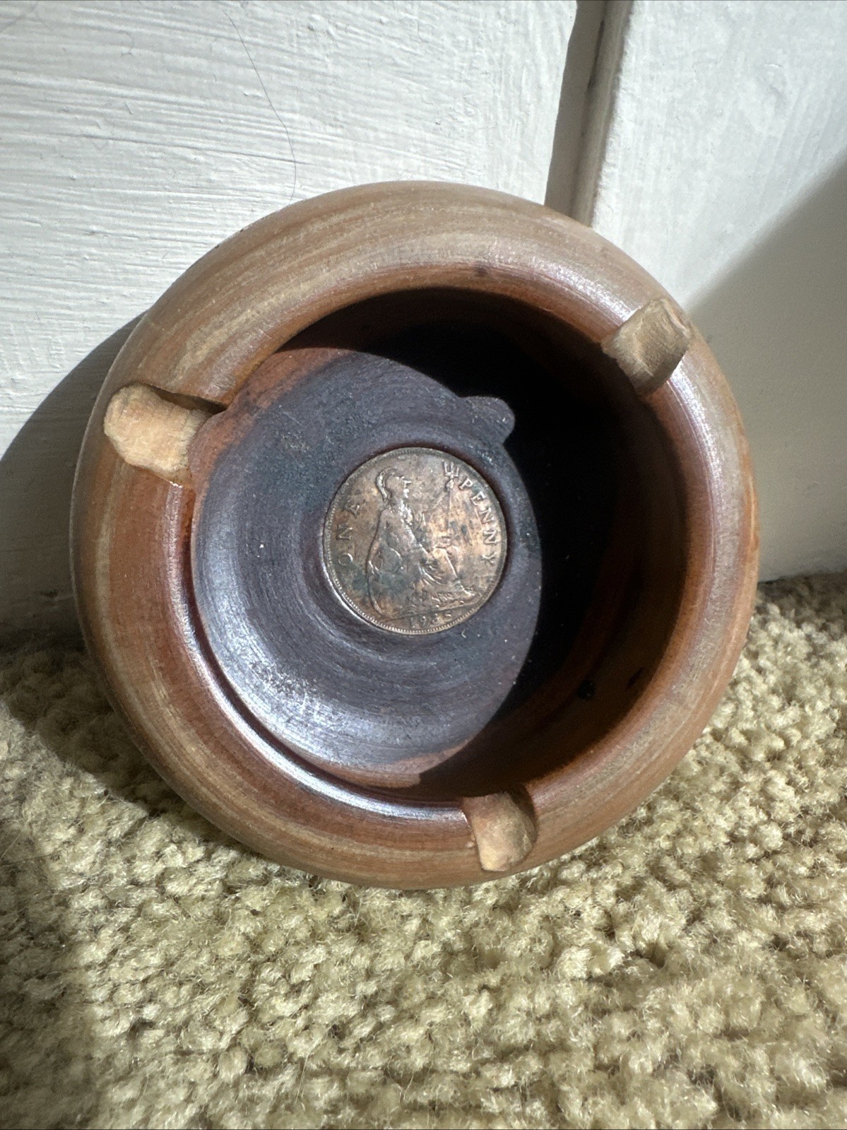 Vintage Hand Carved Wooden Bowl With UK One Penny 1938 Coin Inlay