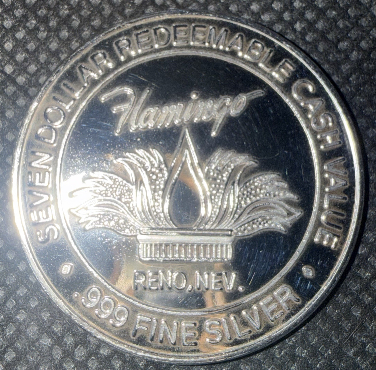 ⭐️Flamingo Hilton Hotel & Casino Limited Edition 3/4 Oz 99.99% Pure Silver Coin ⭐️Flamingo Hilton Hotel & Casino Limited Edition 3/4 Oz 99.99% Pure Silver Coin