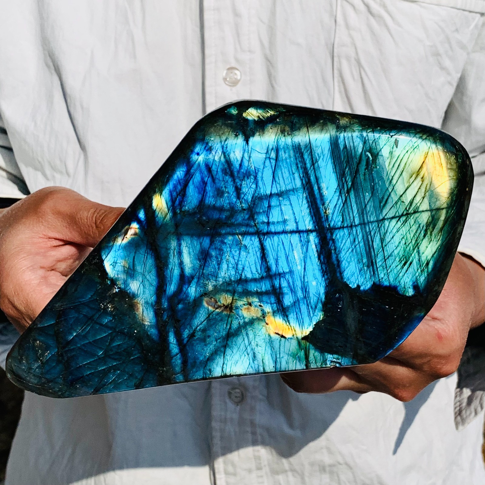 3.94LB Natural Labradorite Quartz Crystal Mineral Specimen Healing 3.94LB Natural Labradorite Quartz Crystal Mineral Specimen Healing