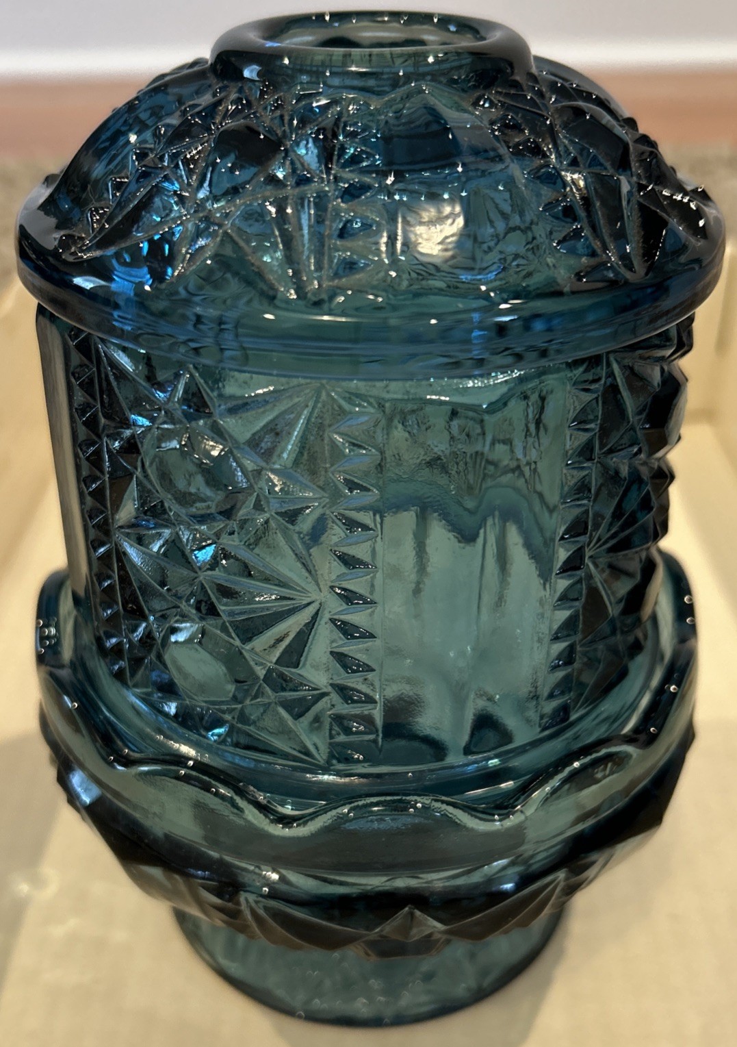 Vintage Indiana Glass Colonial Blue ”Stars & Bars” Large Fairy Lamp