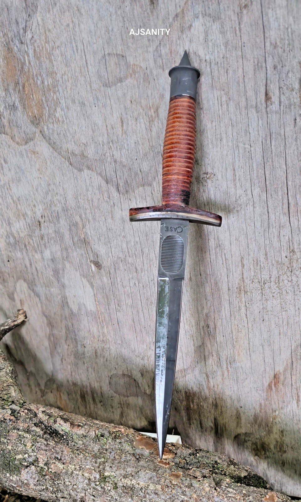 Vintage CASE V-42 Dagger US Special Forces WWII Double Edge Knife