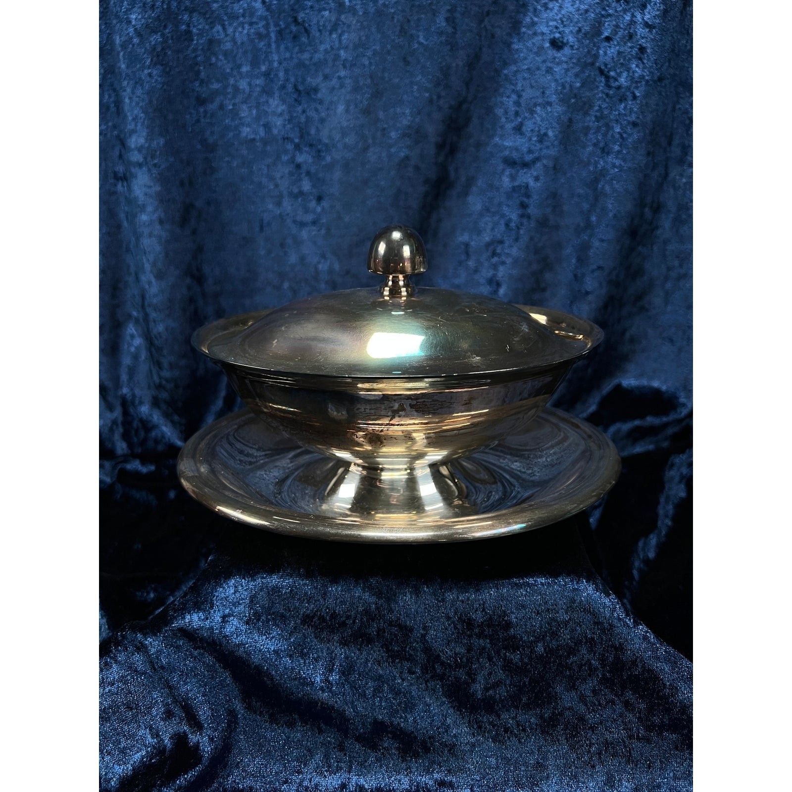Vintage Reed and Barton Silver-Plated Gravy Bowl - Lidded Sauce Server